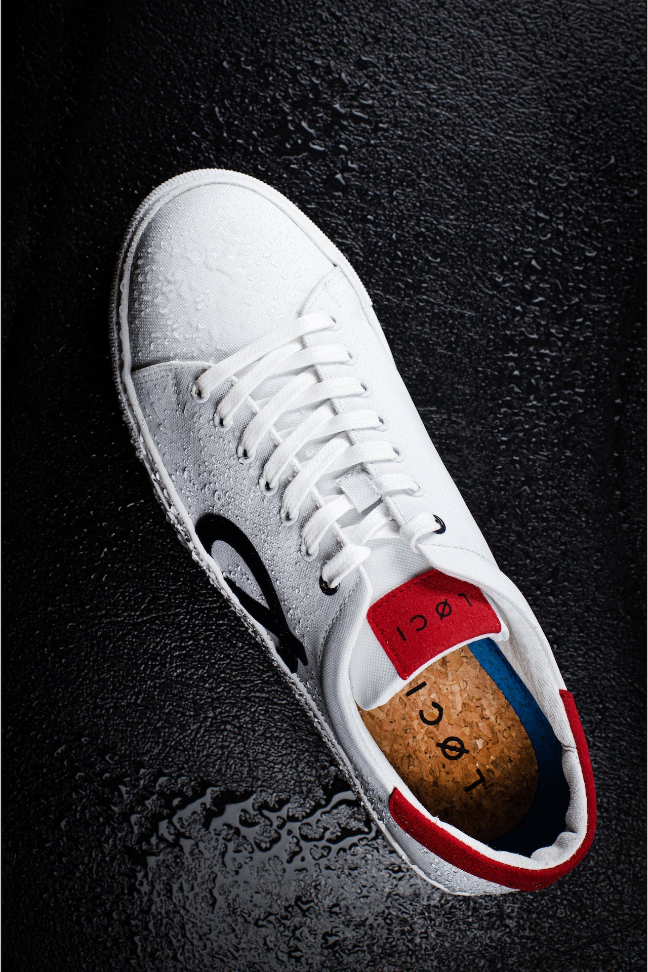 10 Ways to Keep Vegan Trainers Dry Without Damaging Them