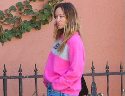 Olivia Wilde looks effortlessly stylish rocking her LØCI’s.