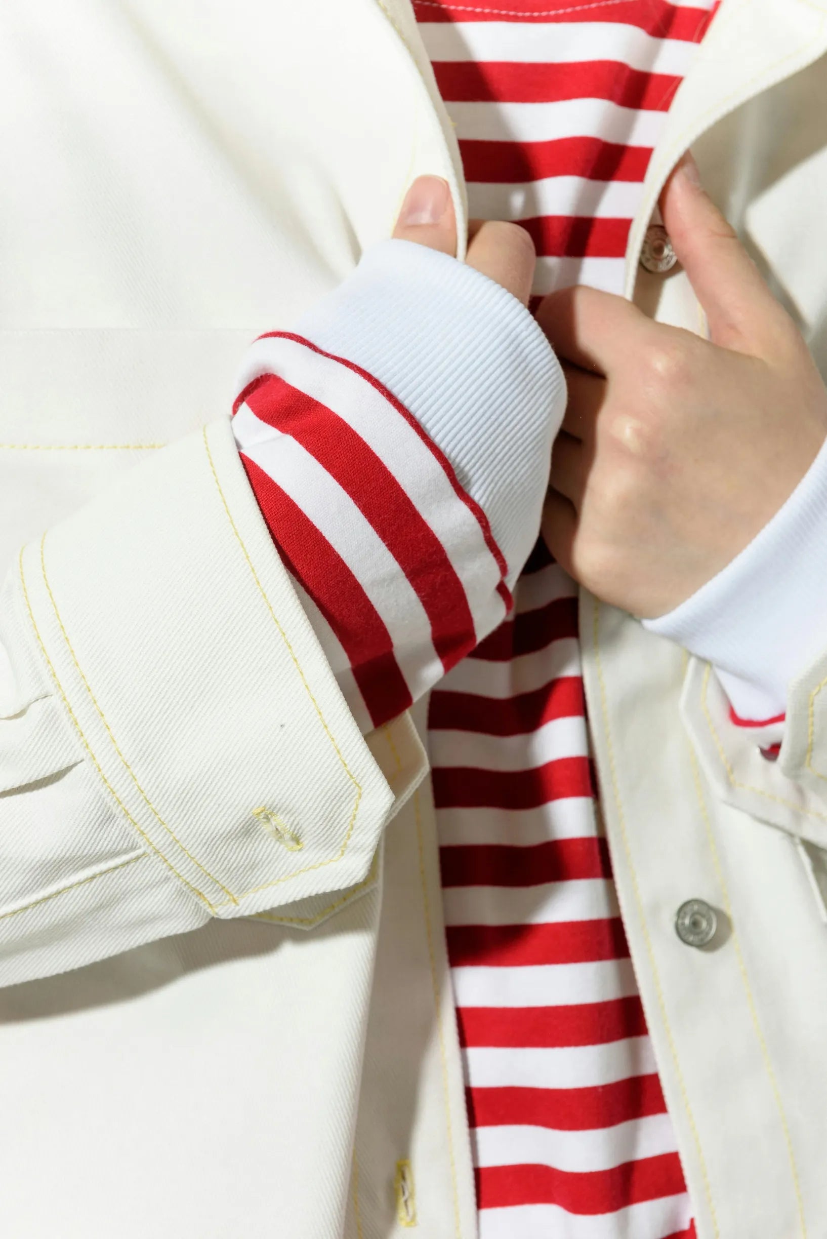 5 Practical Care Steps to Preserve Shape and Finish in Garments with Dropped Shoulders, 2x2 Ribbing, and Cotton-faced Finishes