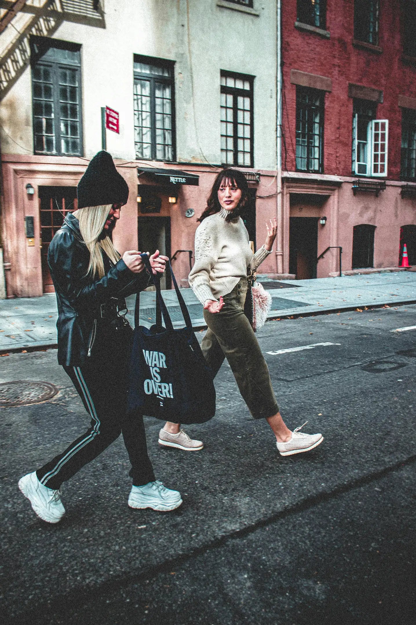 10 Steps to Create a Timeless, Impactful Trainer Style That Stands Out