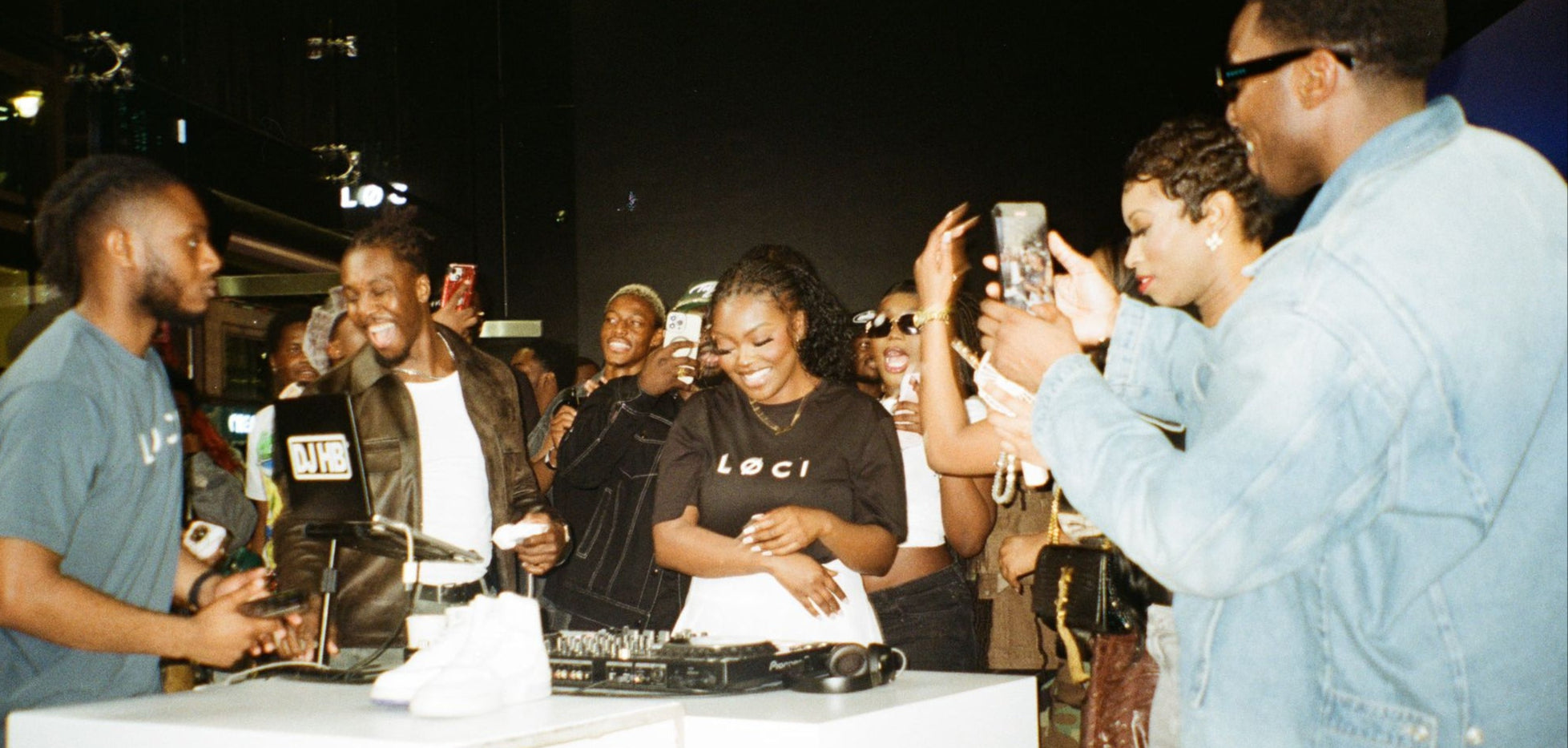 A DJ's Toolkit: Subtle Probes, Harmonic Swaps and Track Layering to Read the Room