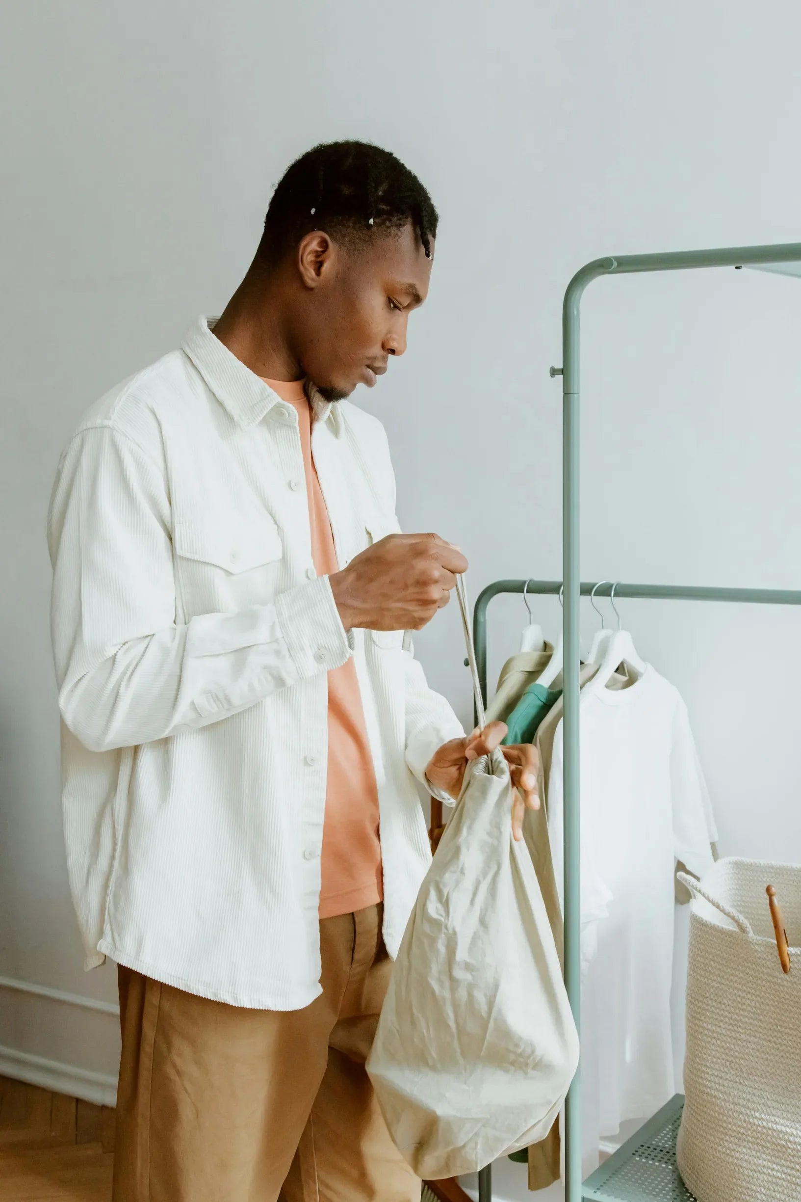 Step-by-Step Checklist: Verify Men's Trainers Are Genuinely Vegan