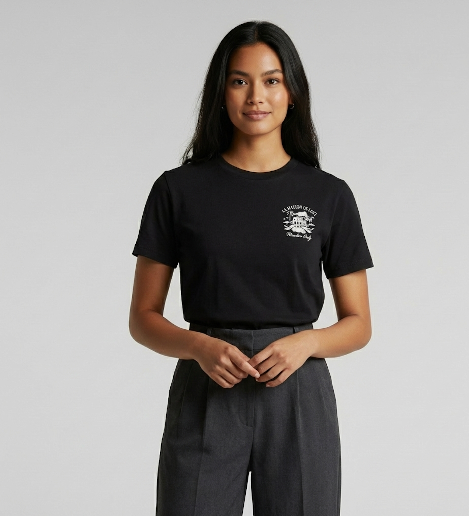 LA MAISON WOMEN'S T-SHIRT - VINTAGE BLACK