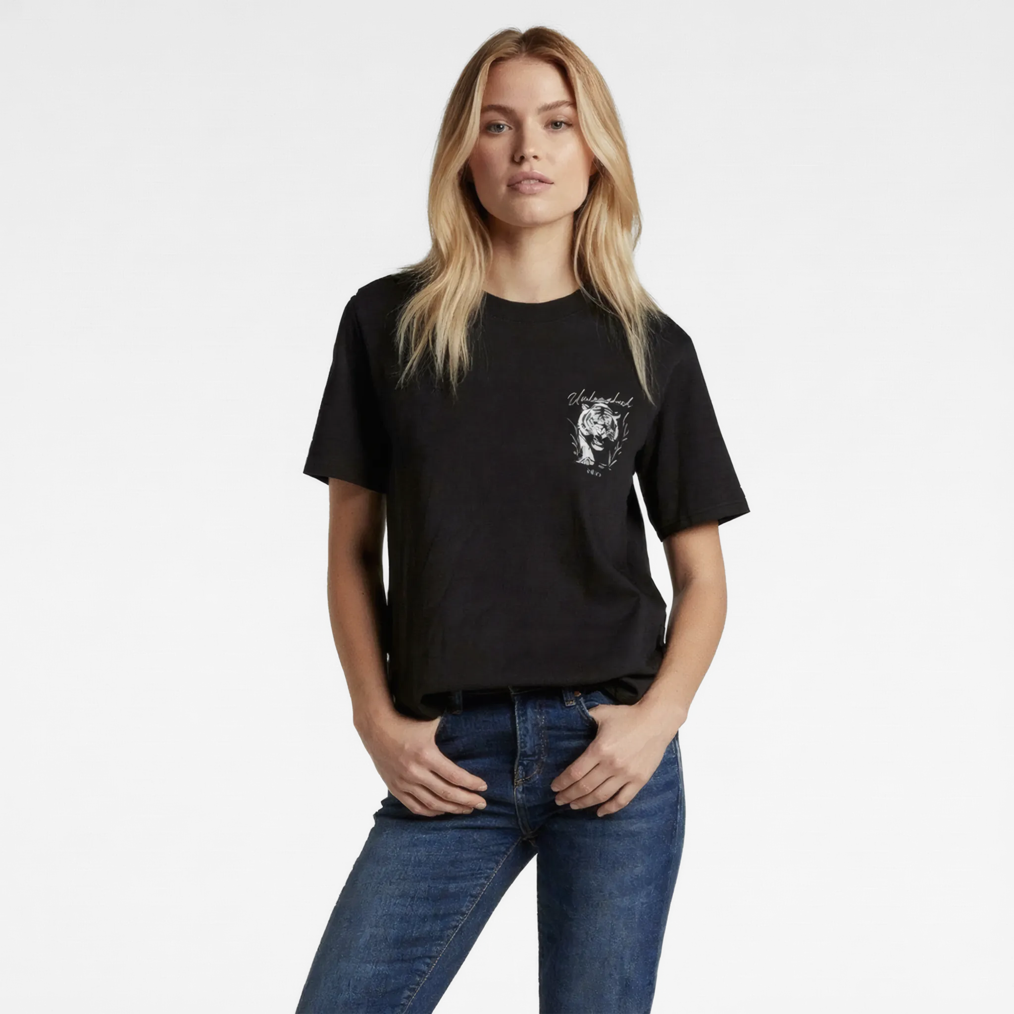 UNLEASHED WOMEN'S T-SHIRT - VINTAGE BLACK